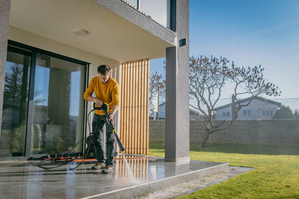 Best Gas Station Cleaning  in College Place, WA